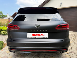 2022 Volkswagen Touareg III, чёрный, 6500000 рублей, вид 5