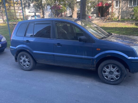 2005 Ford Fusion I, синий, 210000 рублей - вид 2