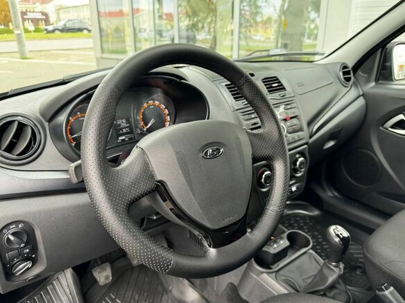 2023 Lada (ВАЗ) Granta I Рестайлинг, чёрный - вид 9