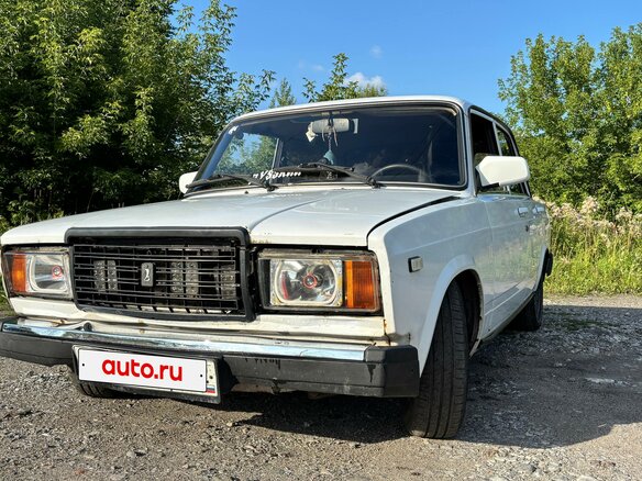 2004 Lada (ВАЗ) 2107, белый, 80000 рублей - вид 4