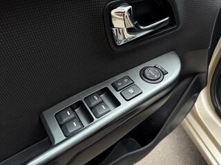 2014 Kia Rio 4-speed III, бежевый, 695000 рублей, вид 5