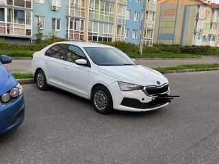 2021 Skoda Rapid II, белый, 800000 рублей, вид 2