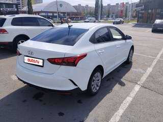 2021 Hyundai Solaris II Рестайлинг, белый, 1430000 рублей, вид 4