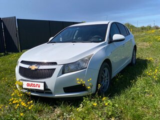 2012 Chevrolet Cruze I, белый, 750000 рублей, вид 1