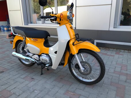 2026 Honda Super Cub, жёлтый, 350000 рублей, вид 3