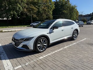 2022 Volkswagen Passat CC 380 TSI II Рестайлинг, белый, 4200000 рублей, вид 1