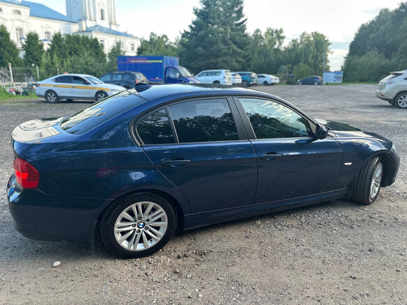2011 BMW 3 серии 320i V (E90/E91/E92/E93) Рестайлинг, синий - вид 1