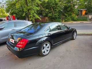 2012 Mercedes-Benz S-Класс 500 Long V (W221) Рестайлинг, чёрный, 1600000 рублей, вид 3