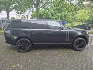 2026 Land Rover Range Rover P530 MHEV Long V, чёрный, 29750000 рублей, вид 4