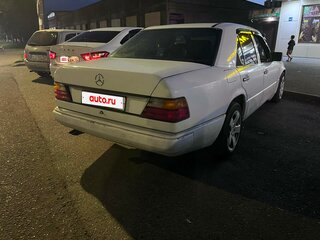 1991 Mercedes-Benz W124 200, белый, 155000 рублей, вид 4