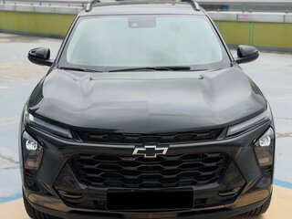 2023 Chevrolet Trax II, чёрный, 2092000 рублей, вид 2