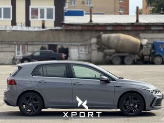2021 Volkswagen Golf VIII, серый, 2440000 рублей, вид 4