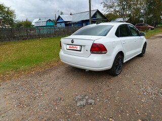 2012 Volkswagen Polo V, белый, 450000 рублей, вид 3