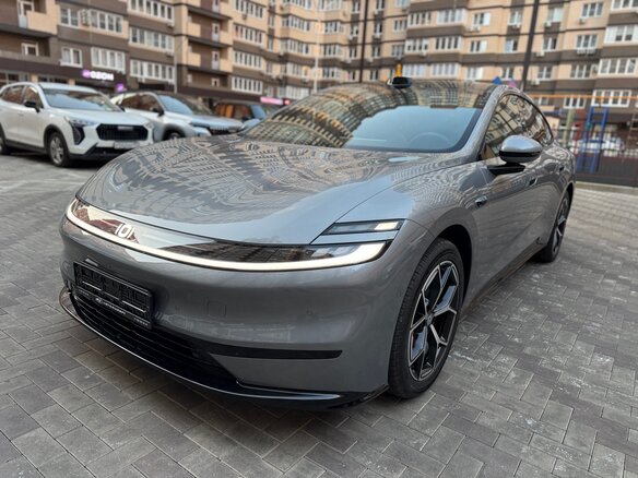 2026 Changan Qiyuan A06 28.39 kWh, серый, 2750007 рублей