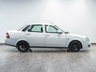 2015 Lada (ВАЗ) Priora I Рестайлинг, белый, 649000 рублей, вид 5