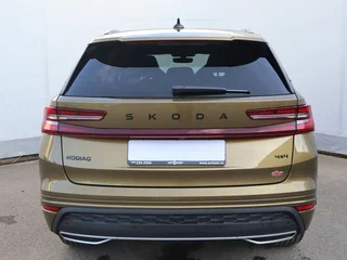 2025 Skoda Kodiaq II, жёлтый, 6200000 рублей, вид 5
