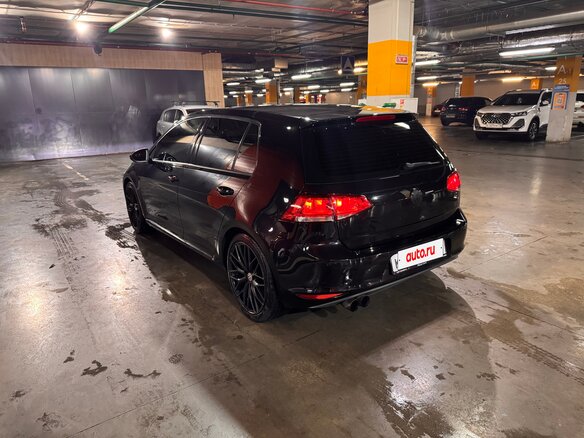 2013 Volkswagen Golf VII, чёрный, 1290000 рублей - вид 5