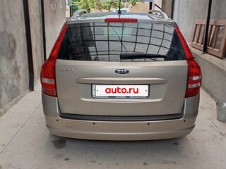 2010 Kia Ceed I Рестайлинг, серебристый, 870000 рублей, вид 3