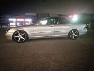 2000 Mercedes-Benz S-Класс 320 Long IV (W220), серебристый, 590000 рублей, вид 3
