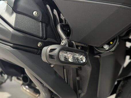 2025 BMW R 1300 RT, чёрный, 3780000 рублей, вид 5