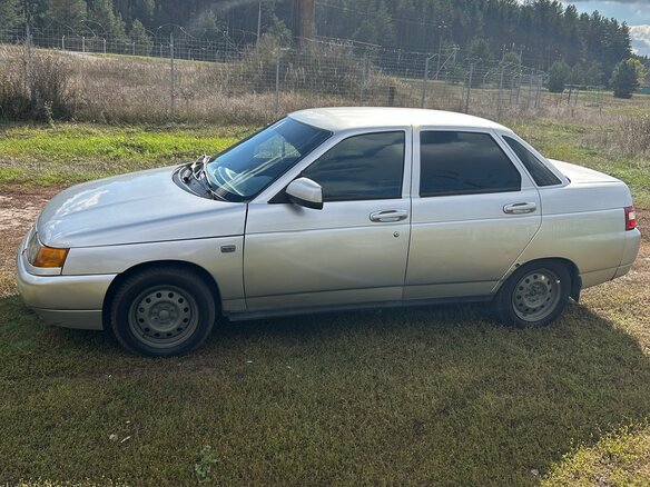 2011 Lada (ВАЗ) 2110 Богдан, серебристый, 210000 рублей - вид 2