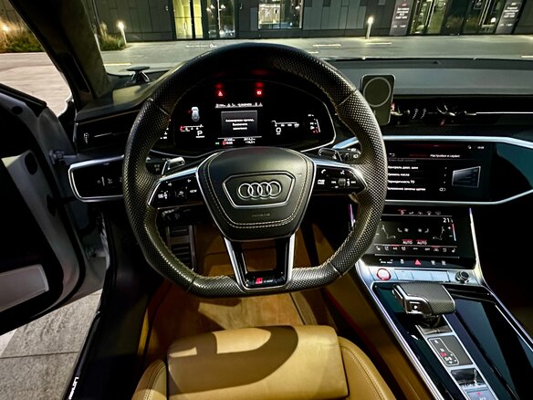 2020 Audi RS 6 IV (C8), белый, 16500000 рублей - вид 35