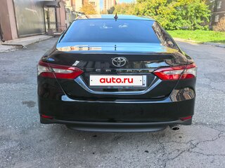 2021 Toyota Camry VIII (XV70) Рестайлинг, чёрный, 2530000 рублей, вид 4