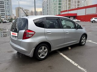 2007 Honda Fit II, серебристый, 545000 рублей, вид 3