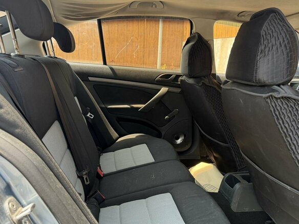 2007 Skoda Octavia II (A5), серый, 550000 рублей - вид 9