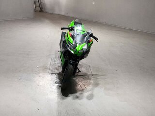 2020 Kawasaki Ninja 400, зелёный, 699000 рублей, вид 3