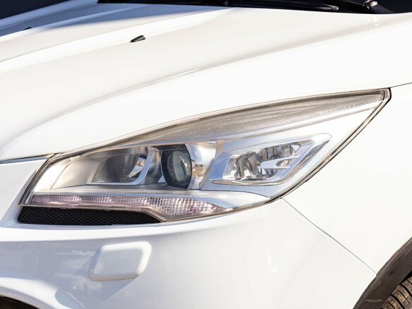 2016 Ford Kuga II, белый, 1195000 рублей - вид 10