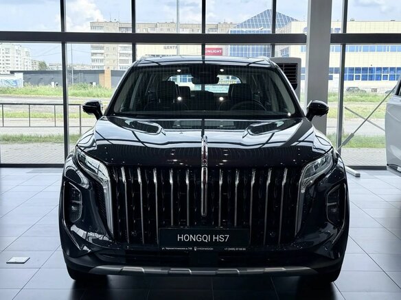 2025 Hongqi HS7 II, коричневый, 5200000 рублей