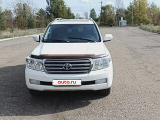 2011 Toyota Land Cruiser 200 Series, белый, 3300000 рублей, вид 2