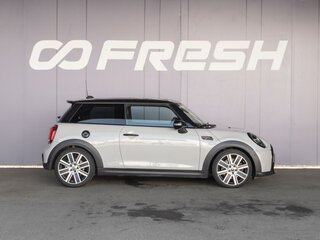 2022 Mini Hatch Cooper S III (F55/F56) Рестайлинг 2, серый, 3265000 рублей, вид 5