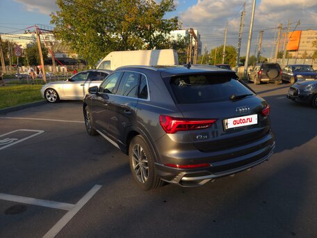 2020 Audi Q3 35 TFSI II (F3), серый, 3399000 рублей, вид 3