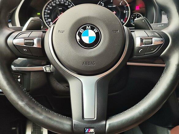 2017 BMW X6 40d II (F16), чёрный, 4299000 рублей - вид 15