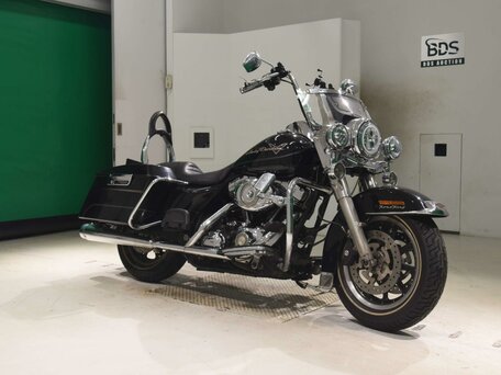 2008 Harley-Davidson Road King, чёрный, 877000 рублей, вид 3
