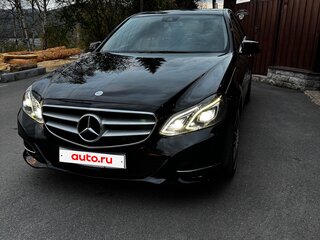 2013 Mercedes-Benz E-Класс 200 IV (W212, S212, C207) Рестайлинг, чёрный, 1550000 рублей, вид 4