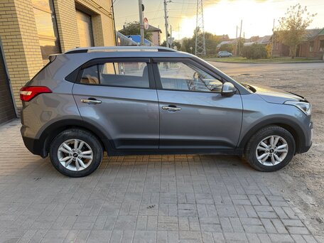 2018 Hyundai Creta I, серый, 1750000 рублей, вид 4