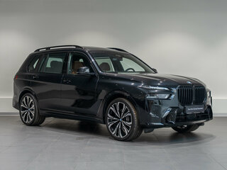 2025 BMW X7 40d I (G07) Рестайлинг, чёрный, 16925000 рублей, вид 3