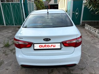 2011 Kia Rio III, белый, 840000 рублей, вид 4