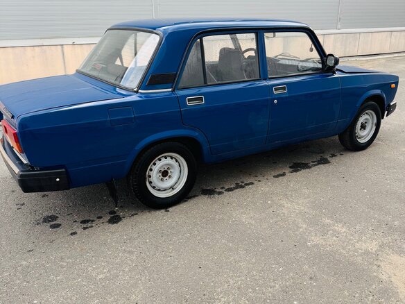 2005 Lada (ВАЗ) 2105, синий, 156000 рублей - вид 4