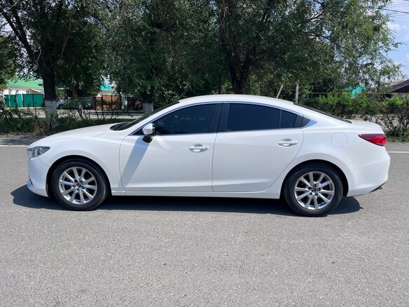 2015 Mazda 6 III (GJ) Рестайлинг, белый, 1699000 рублей - вид 4