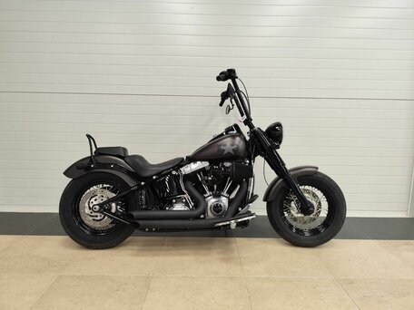 2015 Harley-Davidson Softail Slim, чёрный, 1100000 рублей, вид 2