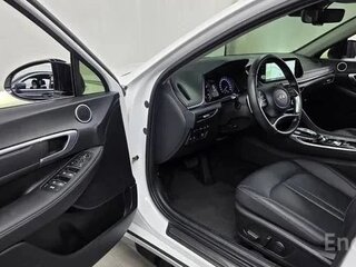 2022 Hyundai Sonata VIII (DN8), белый, 2590000 рублей, вид 4