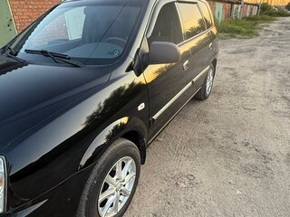 2005 Kia Carens I (RS) Рестайлинг, чёрный, 500000 рублей, вид 4