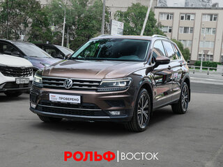 2017 Volkswagen Tiguan II, коричневый, 2180000 рублей, вид 1