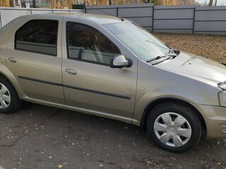 2013 Renault Logan I Рестайлинг, бежевый, 435000 рублей, вид 1