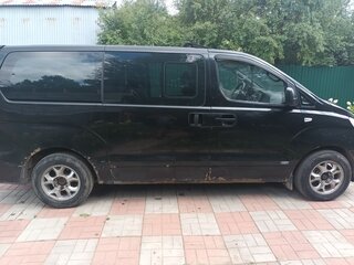 2008 Hyundai Grand Starex I, чёрный, 850000 рублей, вид 3