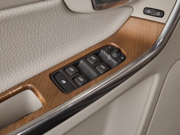 2013 Volvo XC60 I Рестайлинг, бежевый, 1649000 рублей - вид 13